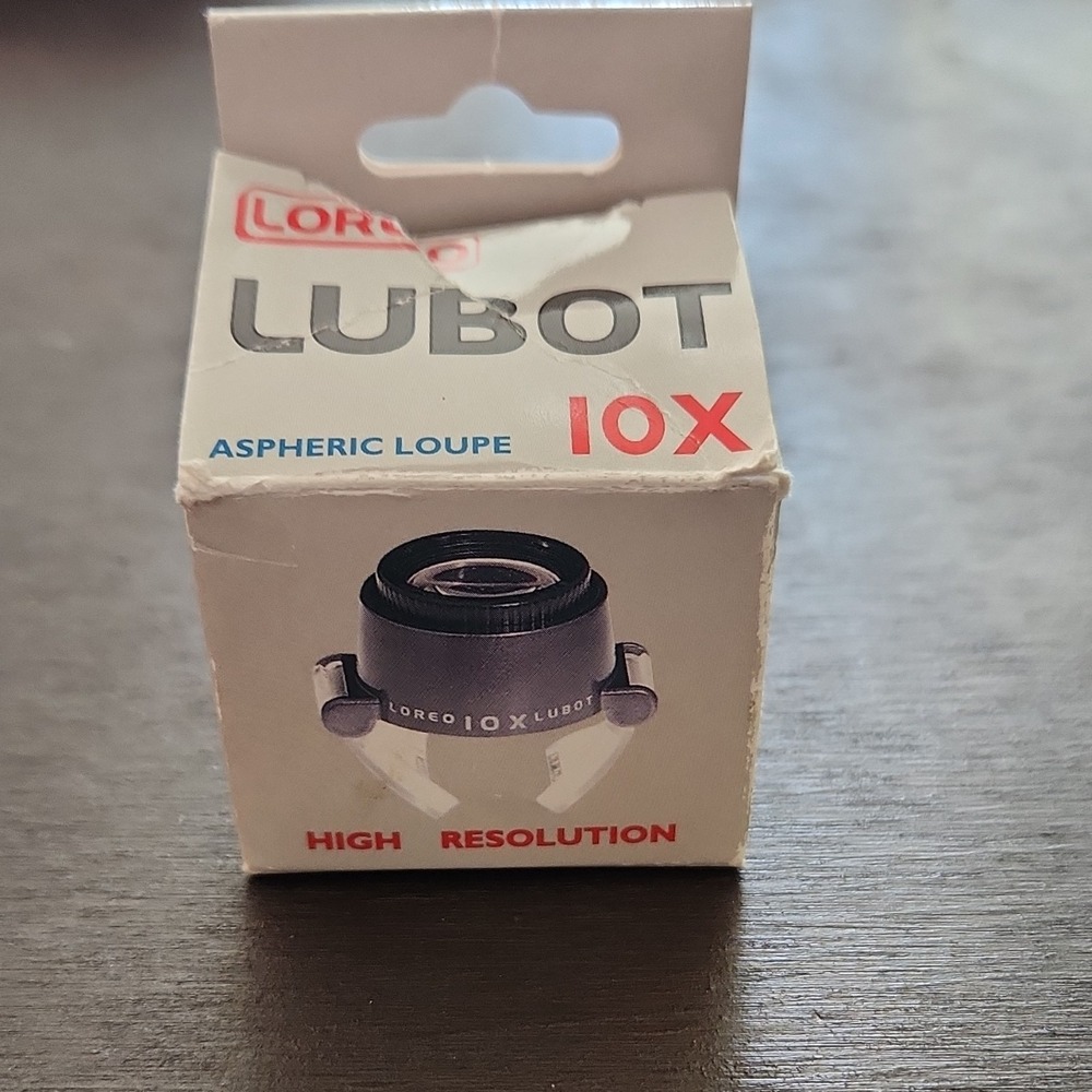 Loreo 10X Aspheric Loupe High Resolution Wide View Pocket Size